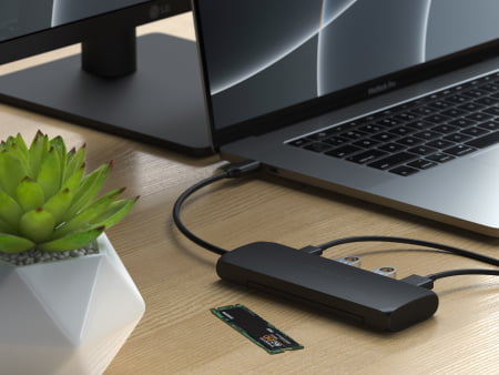 Satechi Aluminium USB-C Hybrid Multiport adapter (SSD Enclosure, HDMI 4K, 2 x USB-A 3.1 Gen 2 up to 10 Gbps) - Black, ST-UCHSEK - imagine 3